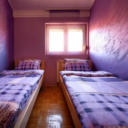 23 아파트 Lazarevac